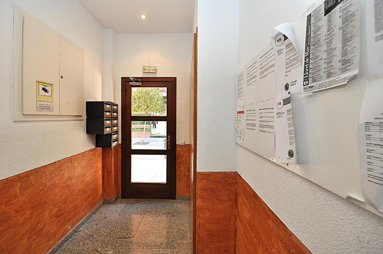 Apartamentos AR Easy Oliva Lloret de Mar Exterior foto
