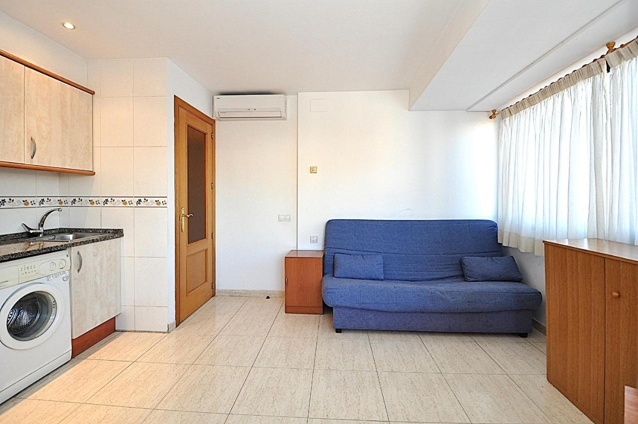 Apartamentos AR Easy Oliva Lloret de Mar Exterior foto