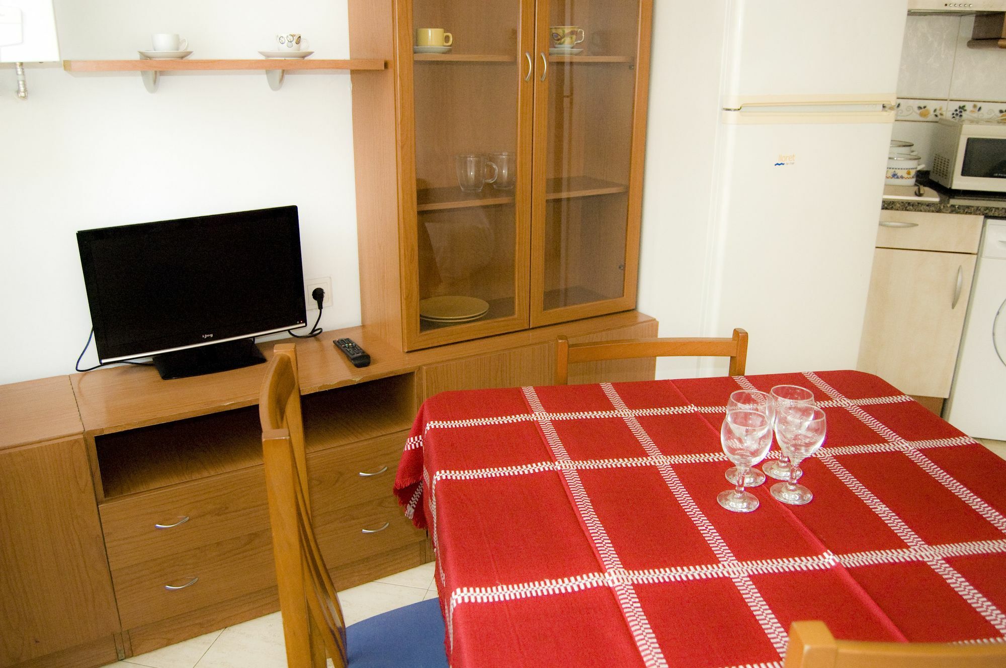Apartamentos AR Easy Oliva Lloret de Mar Exterior foto